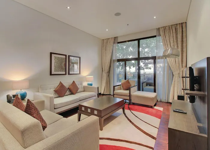 Luxe Getaways Royal Amwaj Palm Jumeirah Resort Apartment Holiday Home