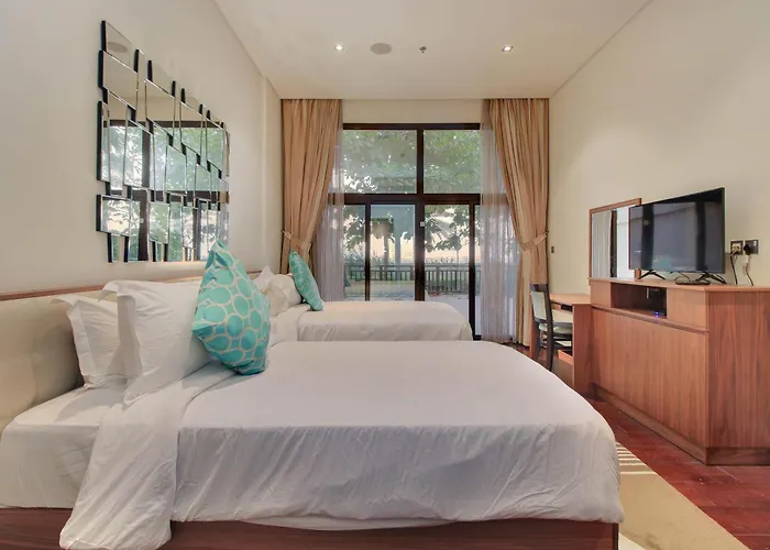 Luxe Getaways Royal Amwaj Palm Jumeirah Resort Apartment Holiday Home